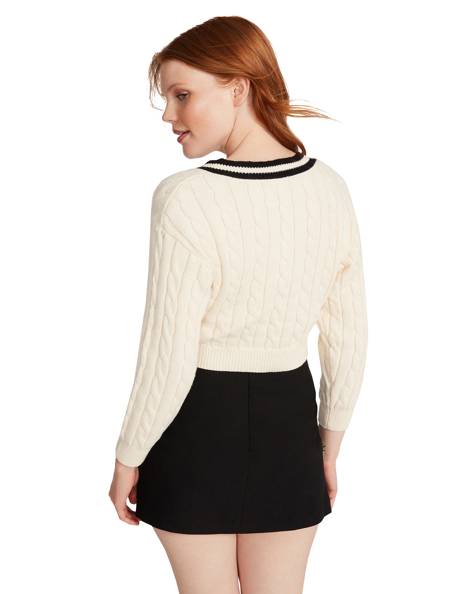 AMIKA SWEATER BEIGE