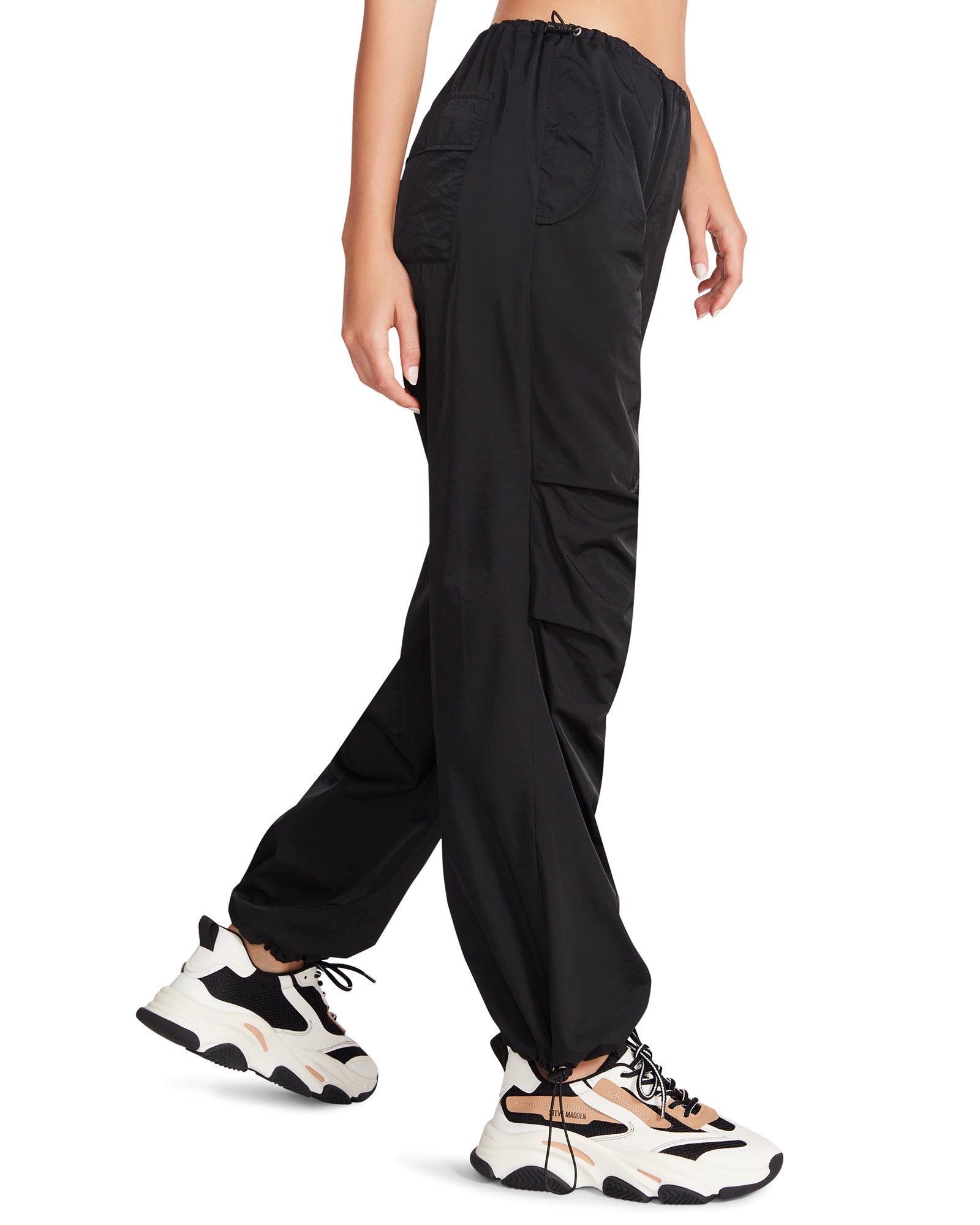 PIA PARACHUTE PANT BLACK