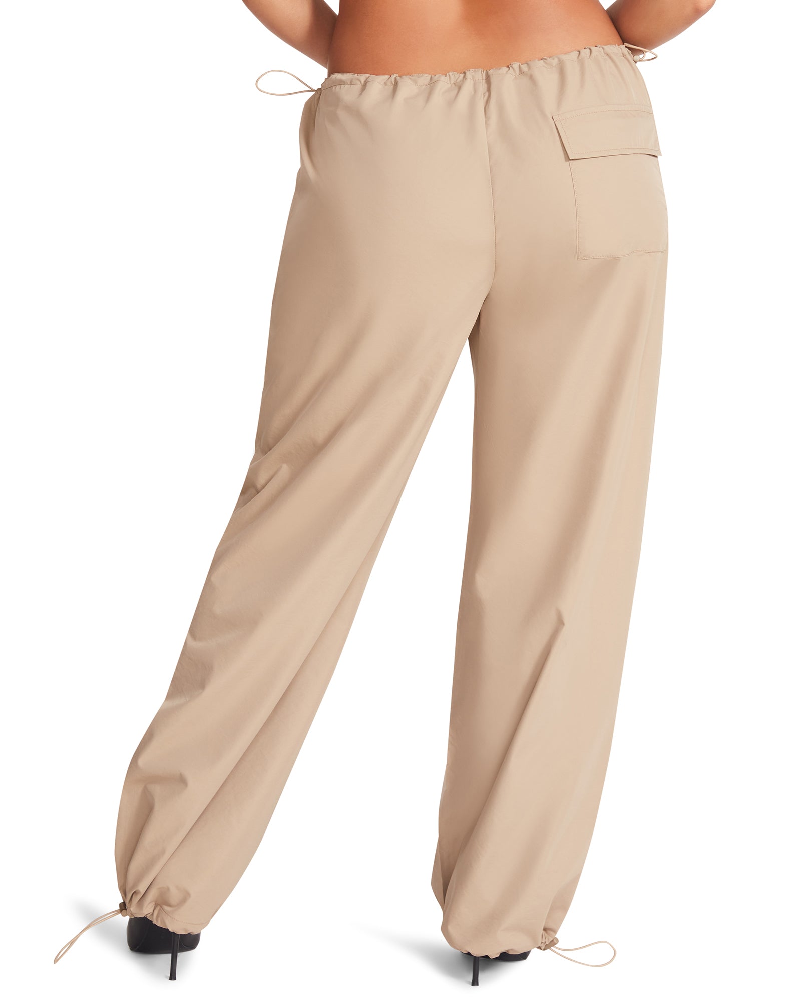 PIA PARACHUTE PANT KHAKI