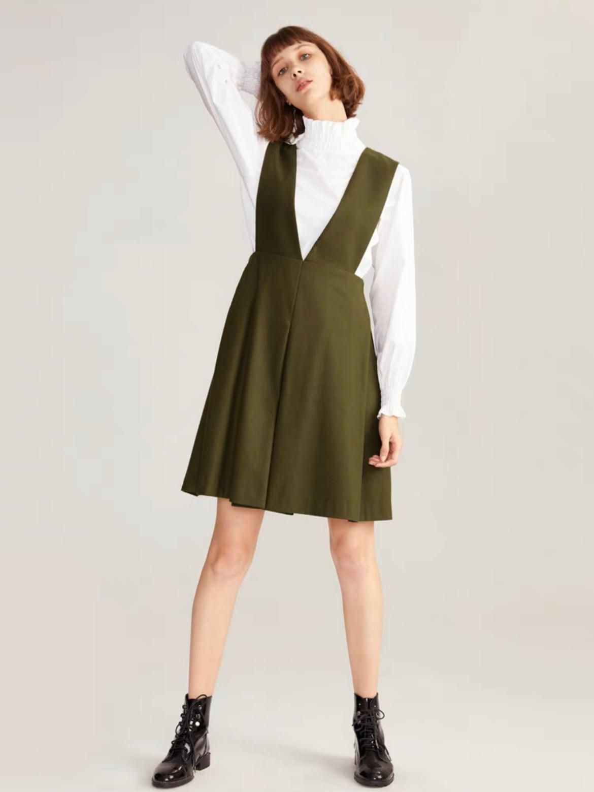 Sleeveless V Neck Dress