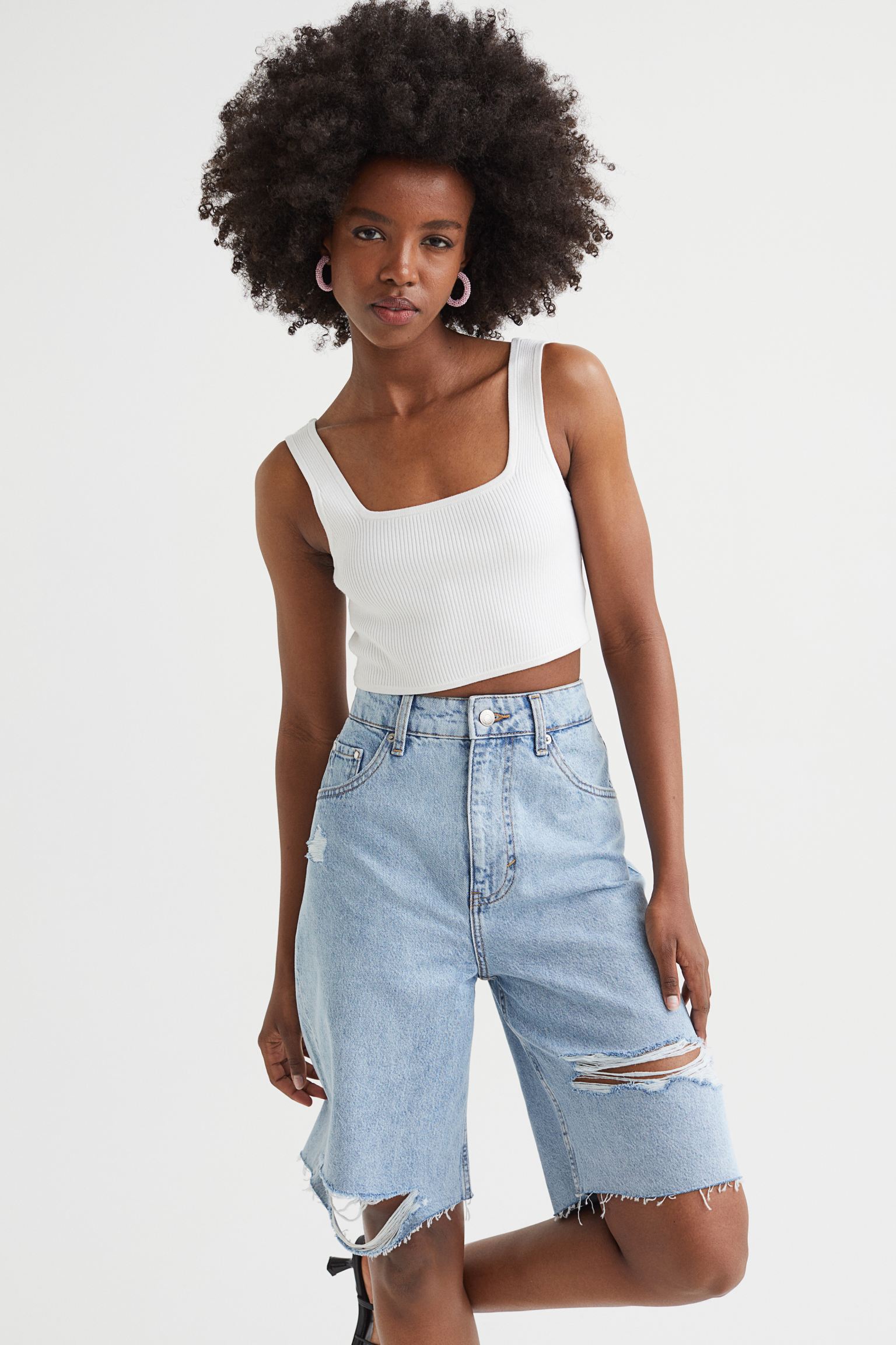Loose fit high-rise Bermuda shorts