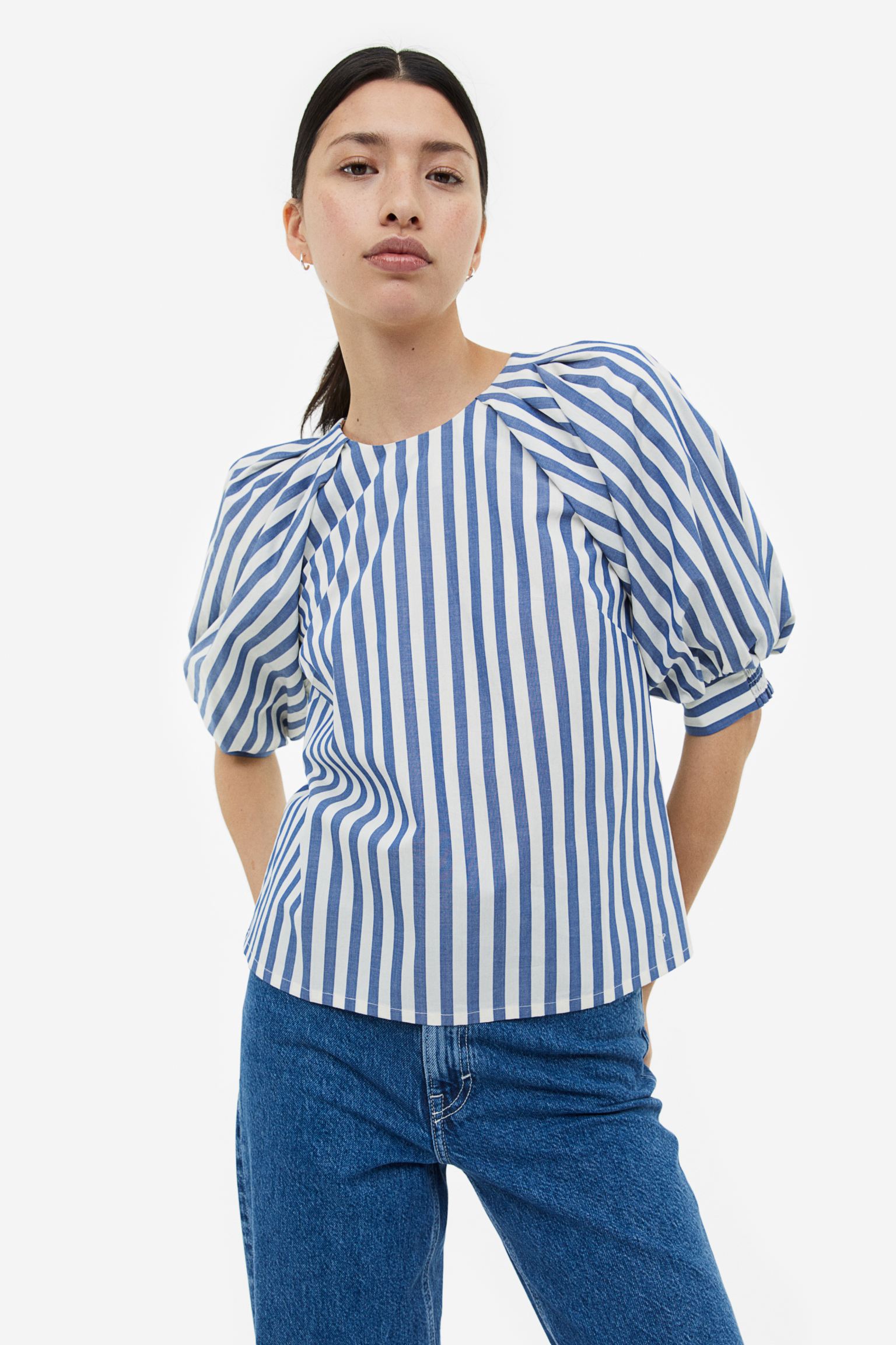Balloon sleeve blouse