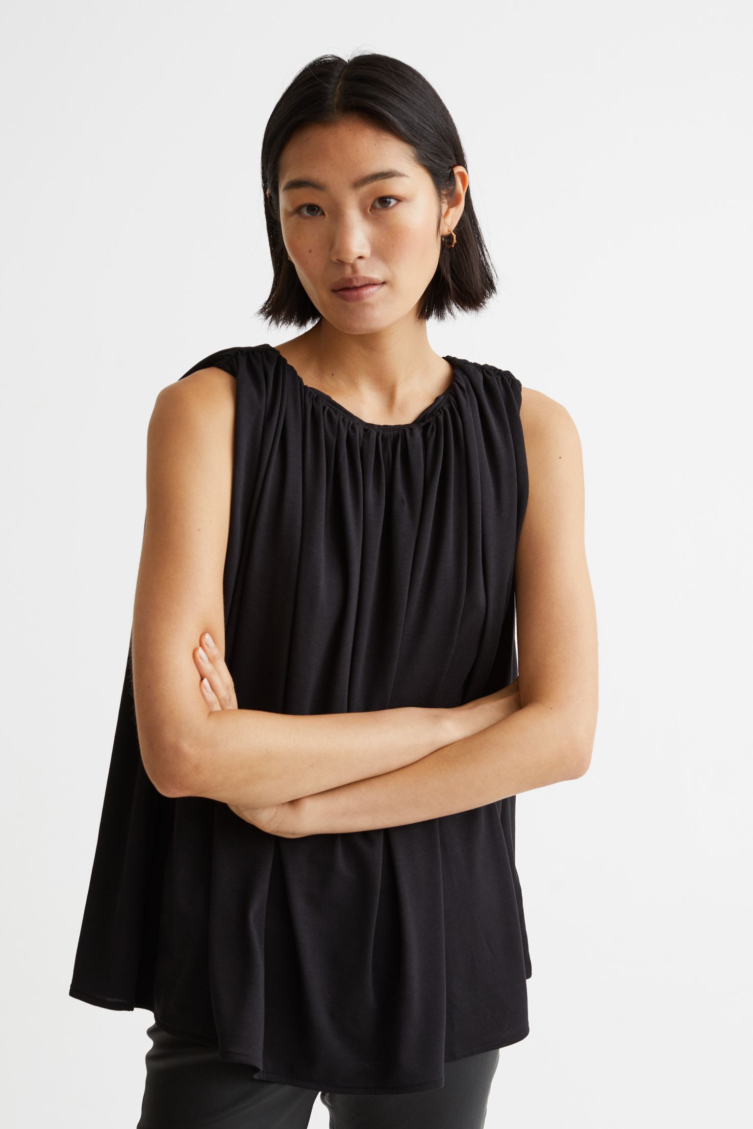 Sleeveless blouse