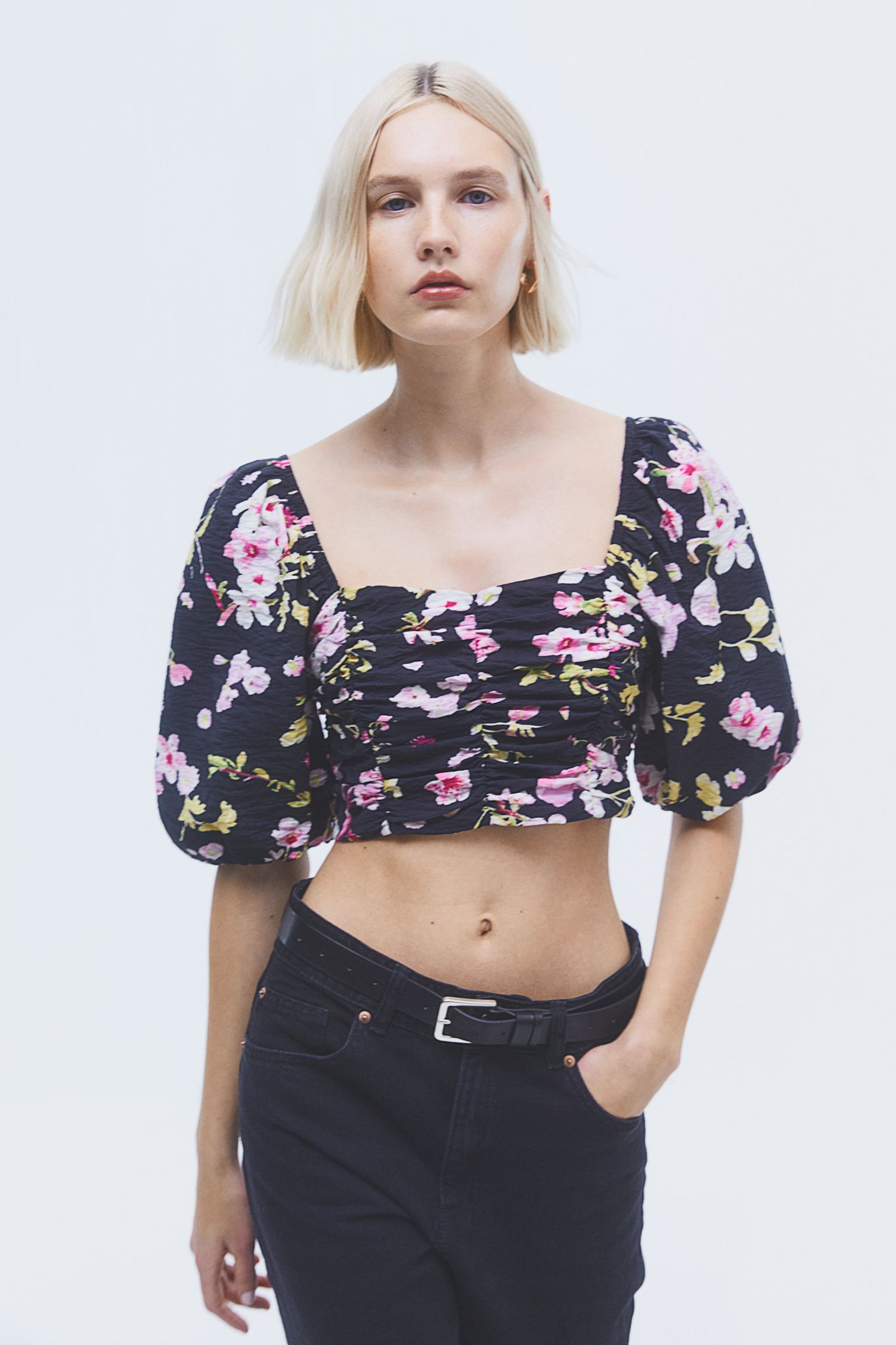 Cropped princess sleeve top