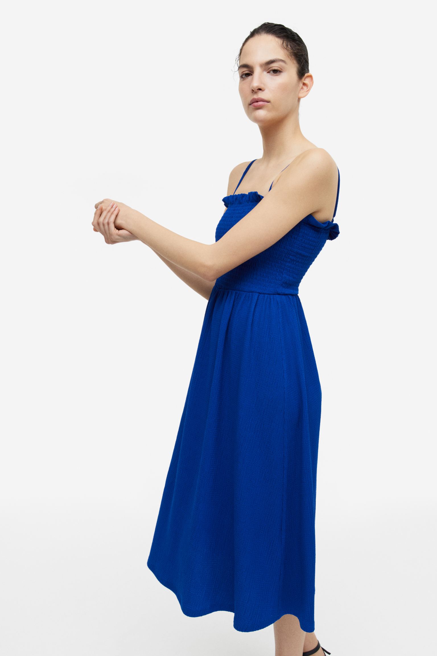 Plain knee-length dress