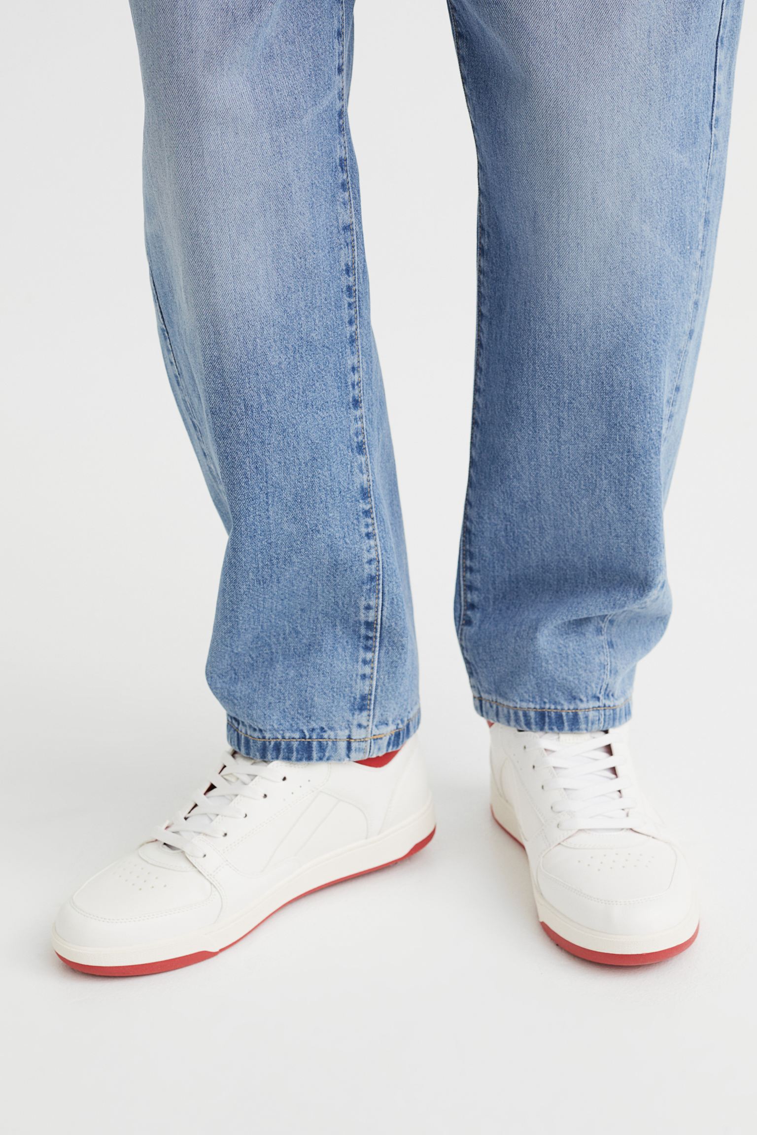 BP005High top sneakers