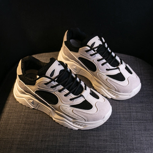SPRING SNEAKERS