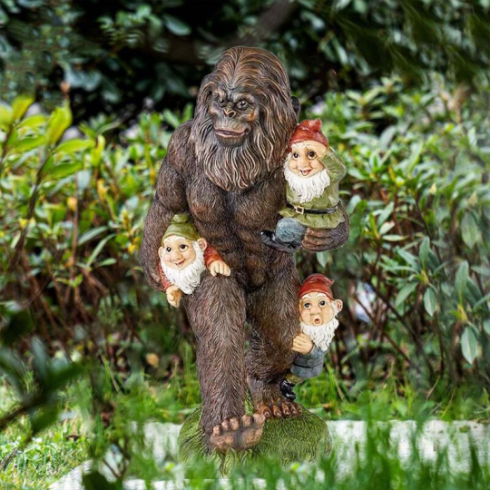 Garden Gnomes Bigfoot Statue