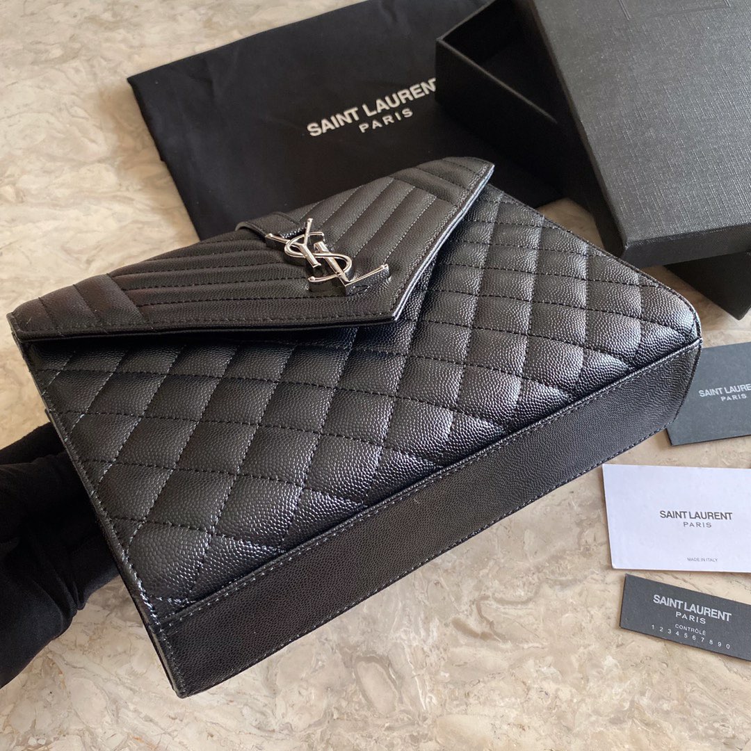 YSL ENVELOPE MEDIUM CHAIN BAG IN MIX MATELASSÉ GRAIN DE POUDRE EMBOSSED LEATHER