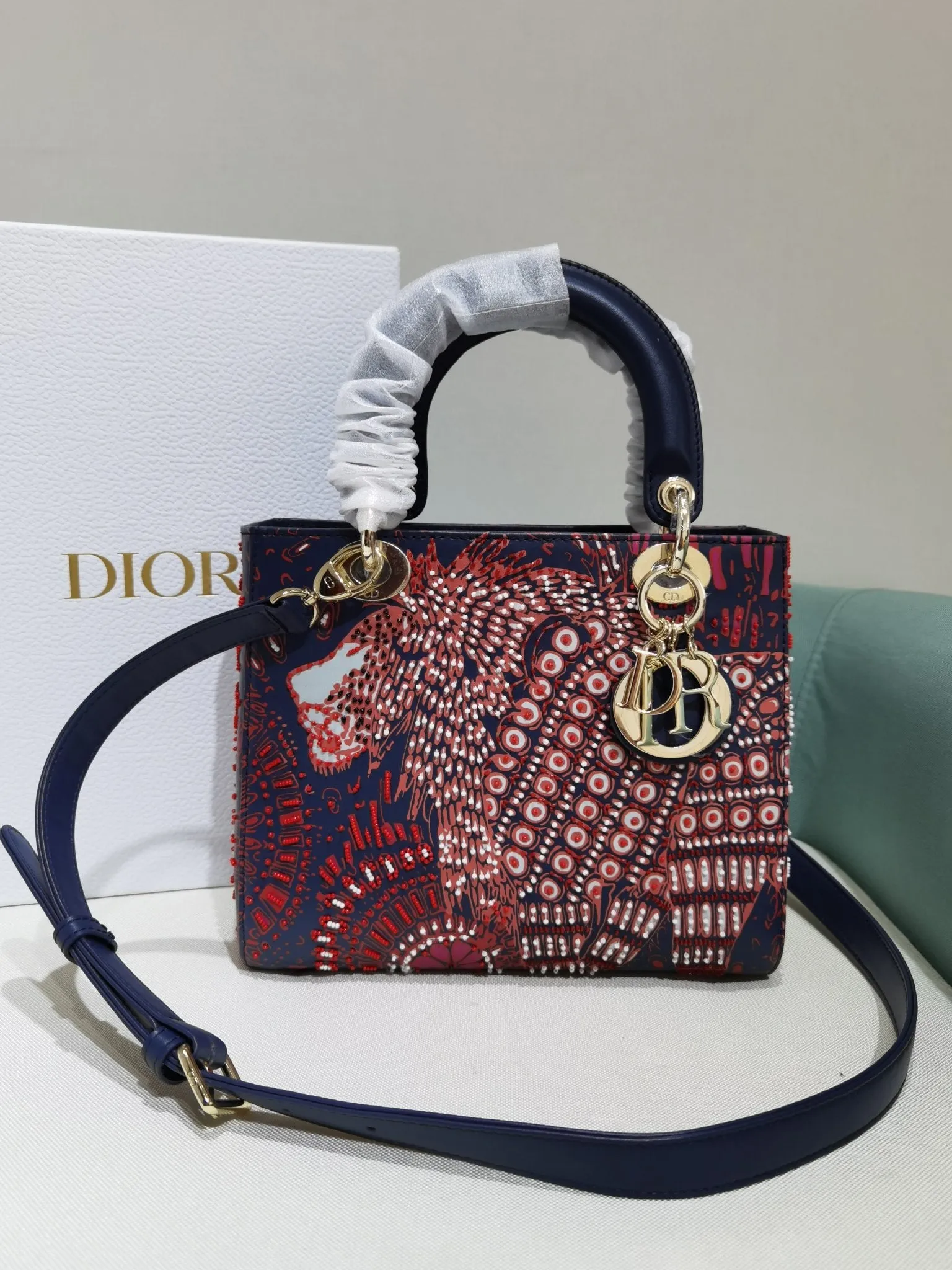 Dior