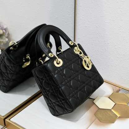 DIOR SMALL LADY DIOR BAG