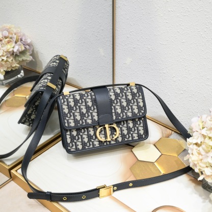 DIRO 30 MONTAIGNE EAST-WEST BAG WITH CHAIN