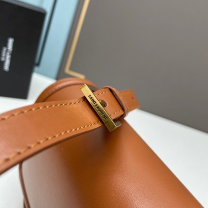 YSL SOLFERINO MEDIUM SATCHEL IN BOX SAINT LAURENT LEATHER