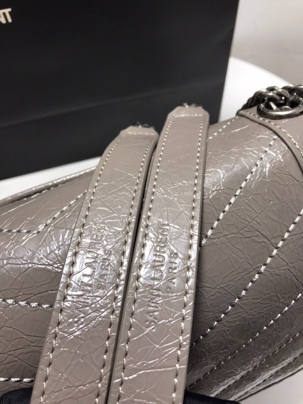 YSL NIKI MEDIUM CHAIN BAG IN CRINKLED VINTAGE LEATHER