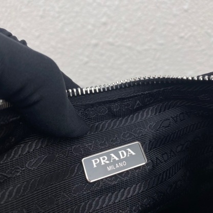 Prada Re-Edition 2005 Re-Nylon bag