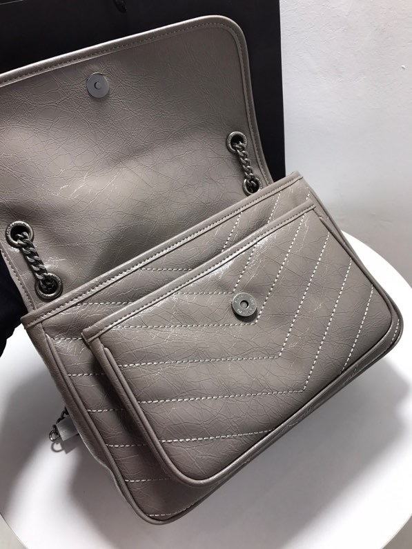 YSL NIKI MEDIUM CHAIN BAG IN CRINKLED VINTAGE LEATHER