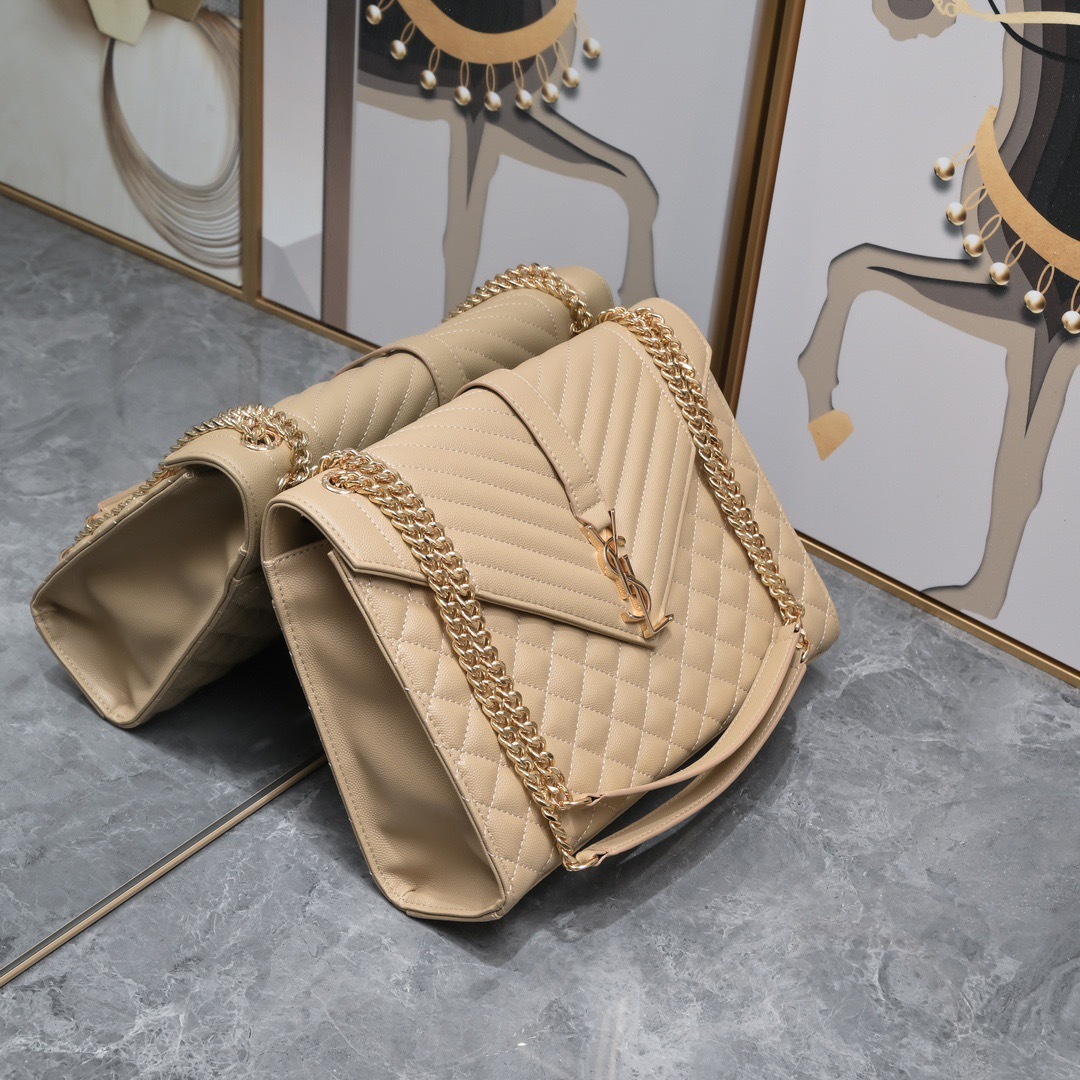 YSL COLLEGE LARGE CHAIN BAG IN QUILTED LEATHER