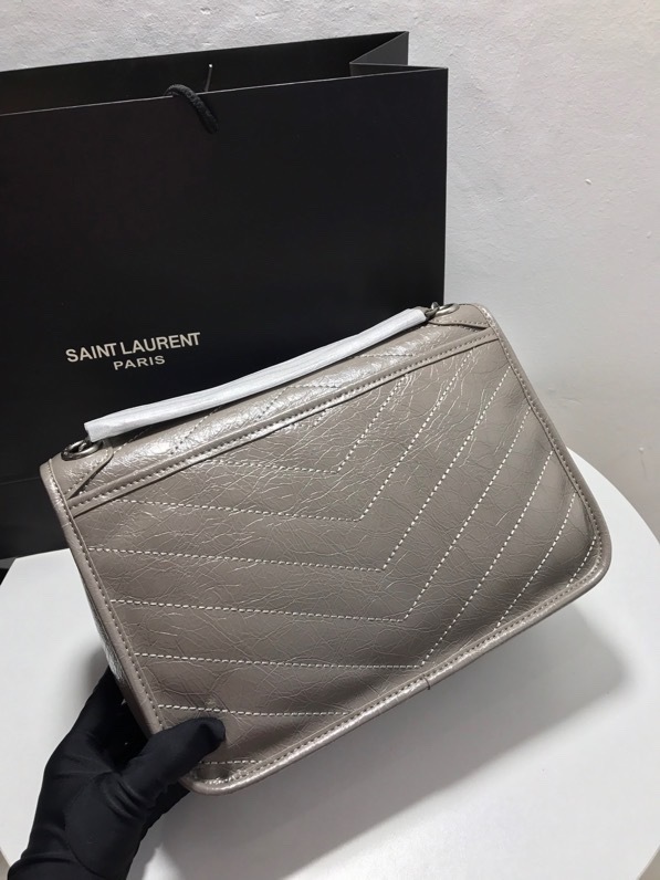 YSL NIKI MEDIUM CHAIN BAG IN CRINKLED VINTAGE LEATHER