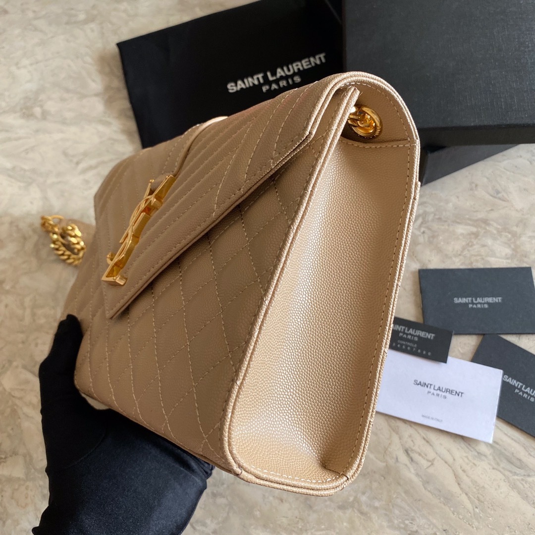 YSL  ENVELOPE MEDIUM IN MIX MATELASSÉ GRAIN DE POUDRE EMBOSSED LEATHER