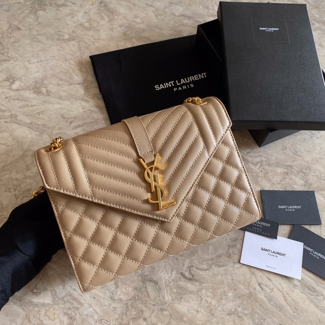YSL  ENVELOPE MEDIUM IN MIX MATELASSÉ GRAIN DE POUDRE EMBOSSED LEATHER