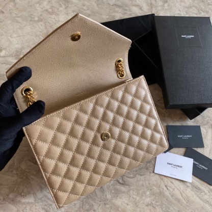 YSL  ENVELOPE MEDIUM IN MIX MATELASSÉ GRAIN DE POUDRE EMBOSSED LEATHER