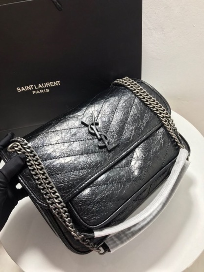 YSL NIKI MEDIUM CHAIN BAG IN CRINKLED VINTAGE LEATHER