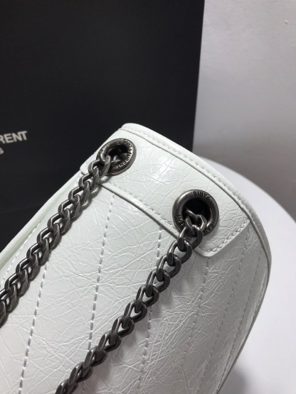 YSL NIKI MEDIUM CHAIN BAG IN CRINKLED VINTAGE LEATHER