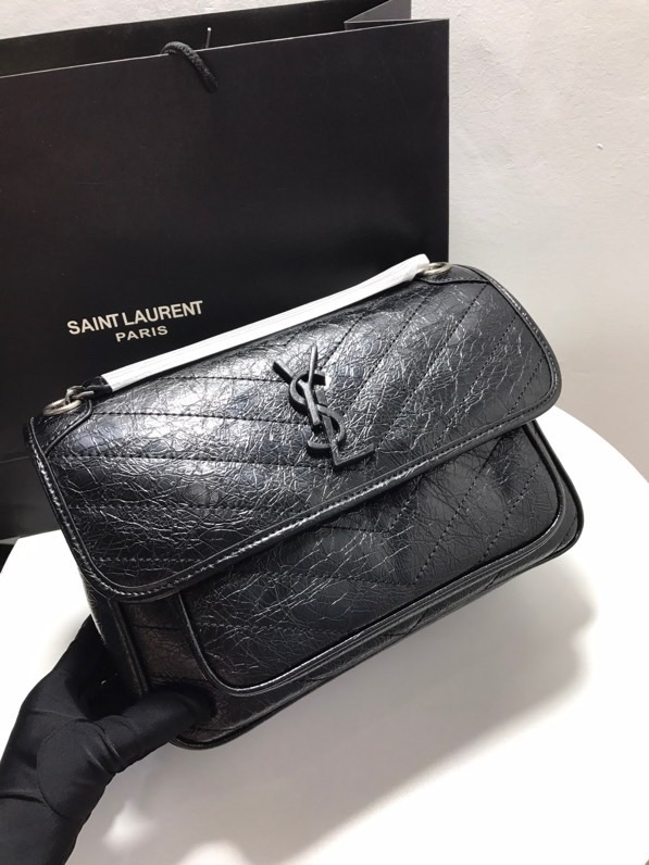 YSL NIKI MEDIUM CHAIN BAG IN CRINKLED VINTAGE LEATHER