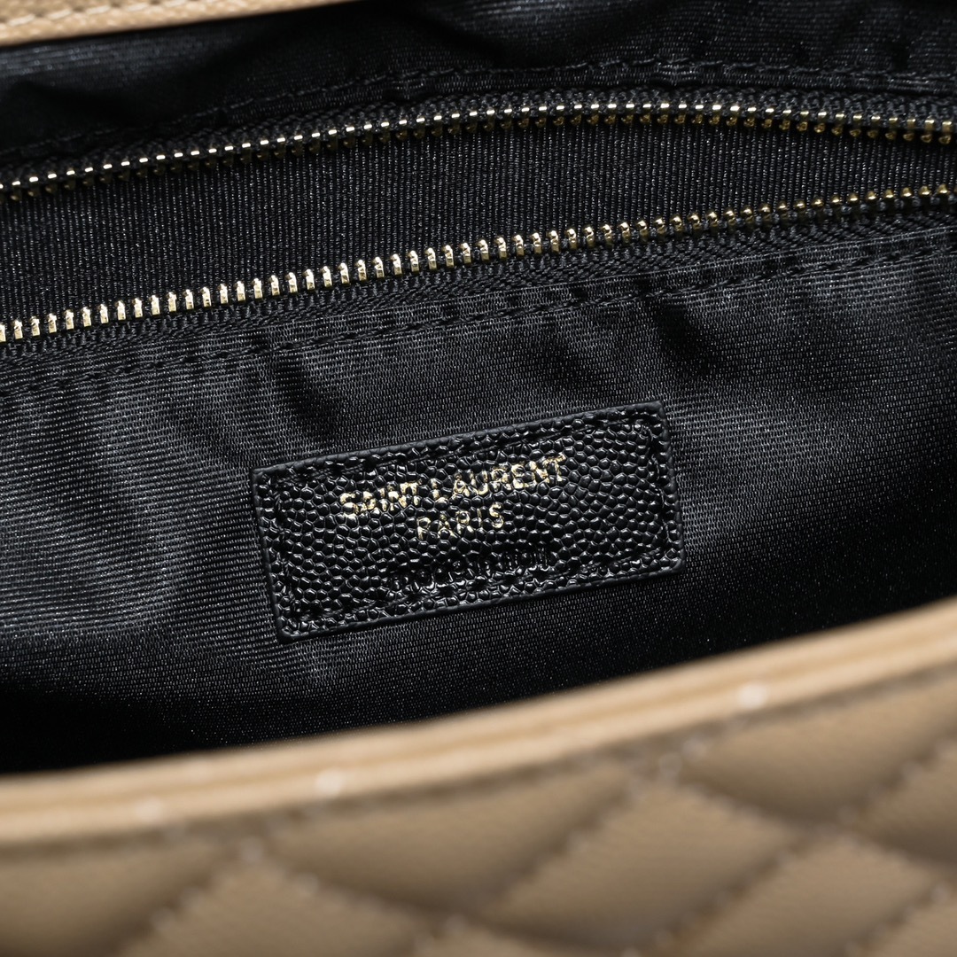 YSL COLLEGE LARGE CHAIN BAG IN QUILTED LEATHER