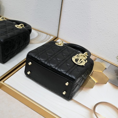 DIOR SMALL LADY DIOR BAG