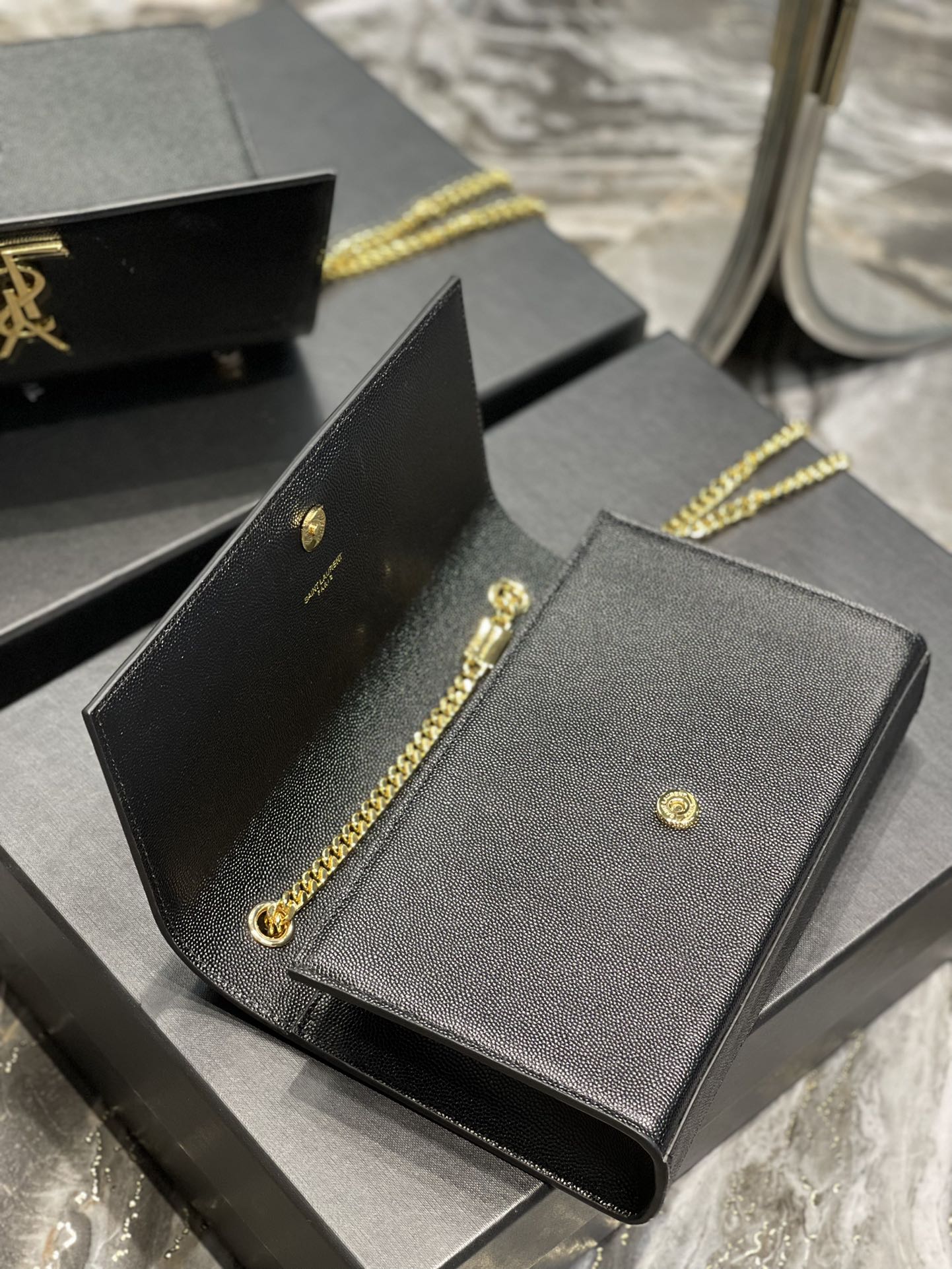 YSL Kate Medium In Grain Poudre embossed Leather Bag