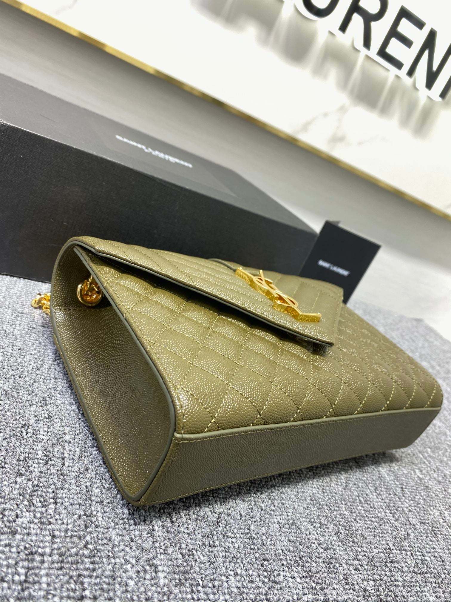 YSL  Envelope Medium Bag In Mix Matelasse Grain  De Poudre Embossed Leather