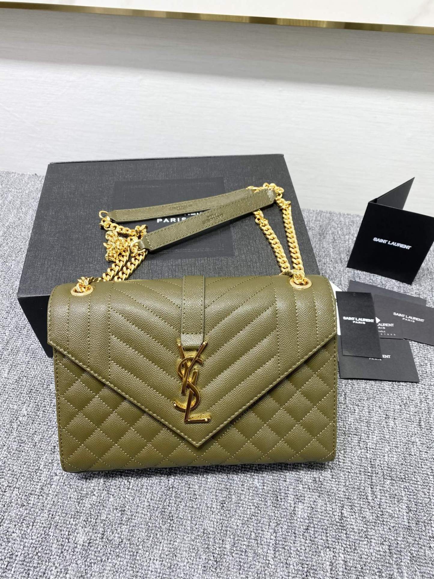 YSL Envelope Medium Bag In Mix Matelasse Grain De Poudre Embossed Leat