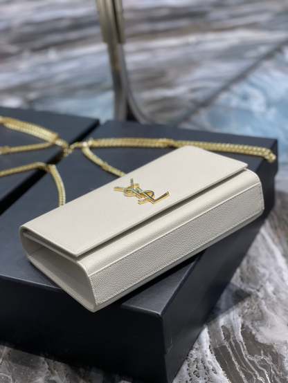 YSL Kate Medium In Grain Poudre embossed Leather Bag