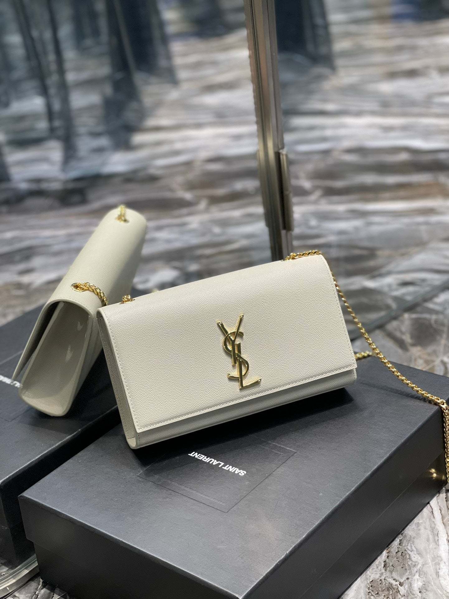 YSL Kate Medium In Grain Poudre embossed Leather Bag