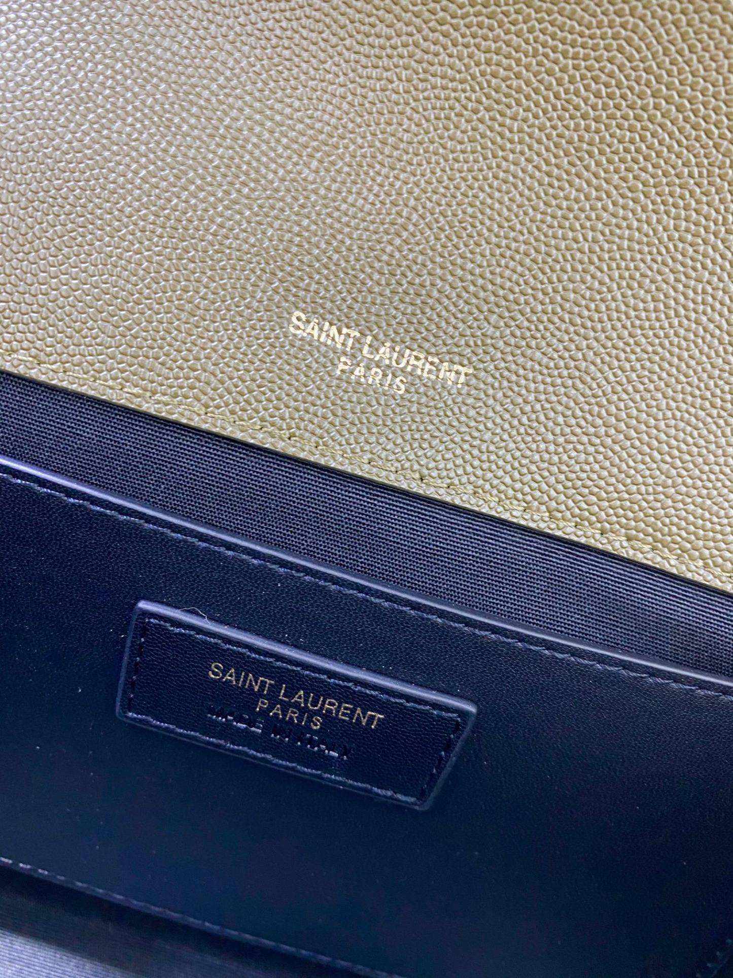 YSL  Envelope Medium Bag In Mix Matelasse Grain  De Poudre Embossed Leather