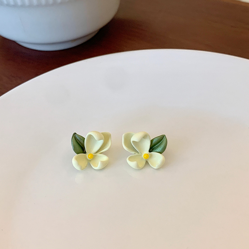 Petal earrings-DaoMao