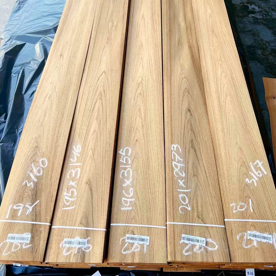 Sample of Defulin mountain grain teak veneer