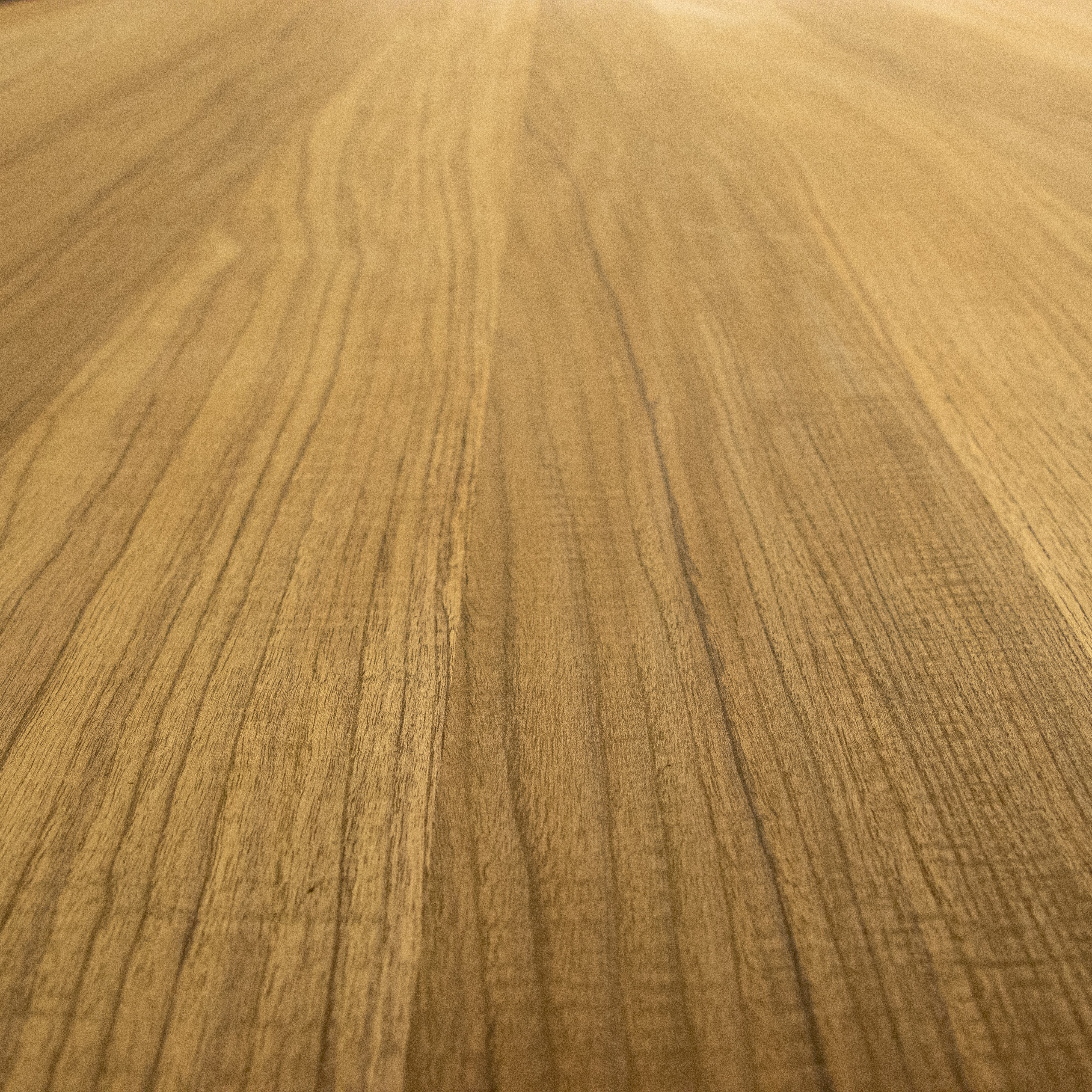 Veneers are produced from teak wood that meets FEQ standards