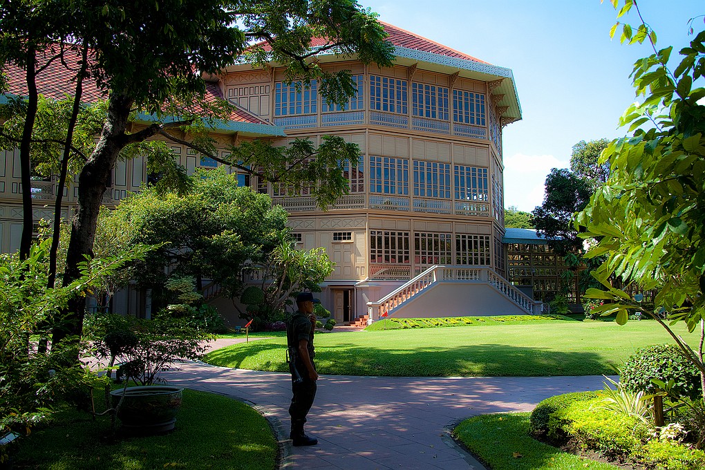 Staff patrolling inside the vimanmek mansion