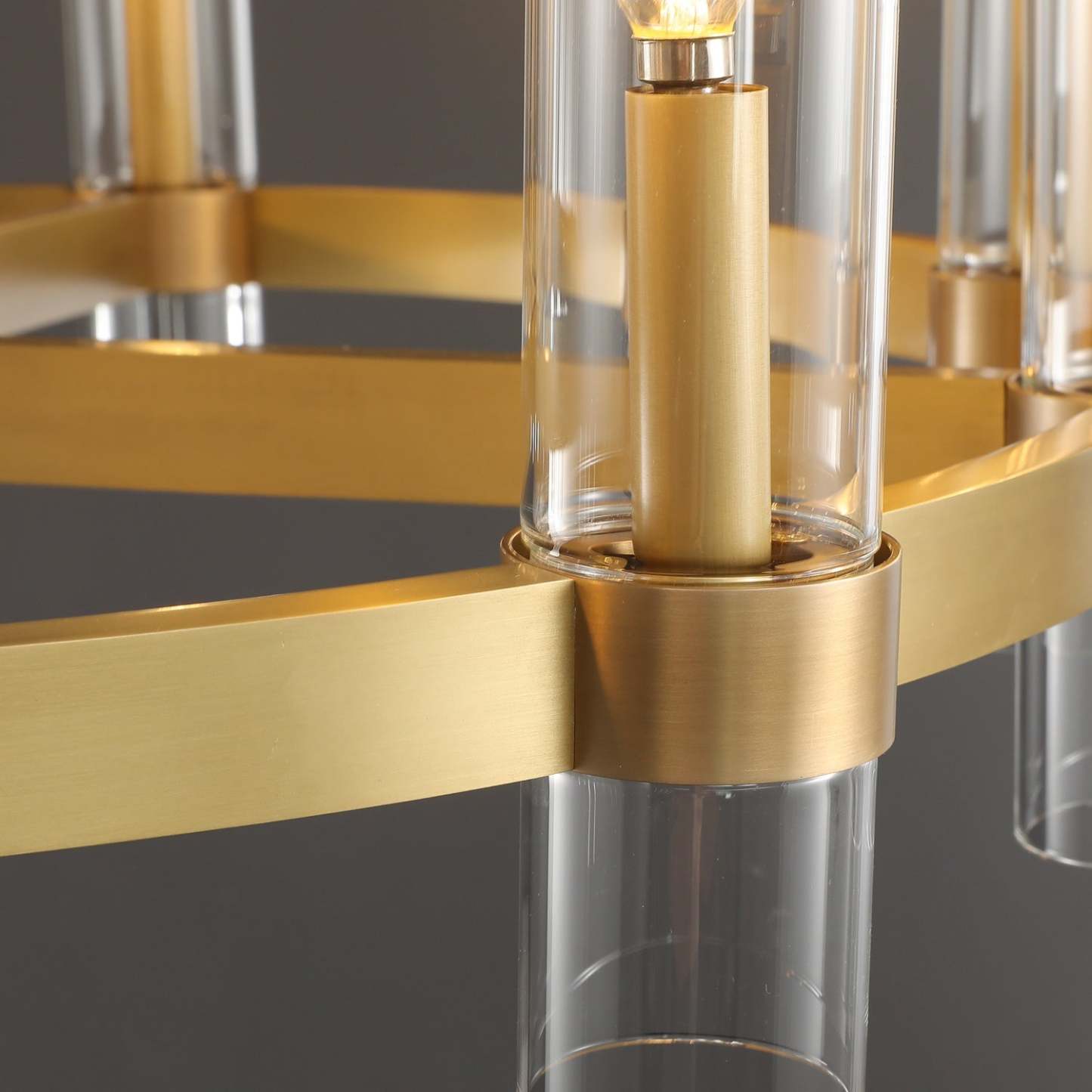 Ravalle Glass Round Chandelier 36"