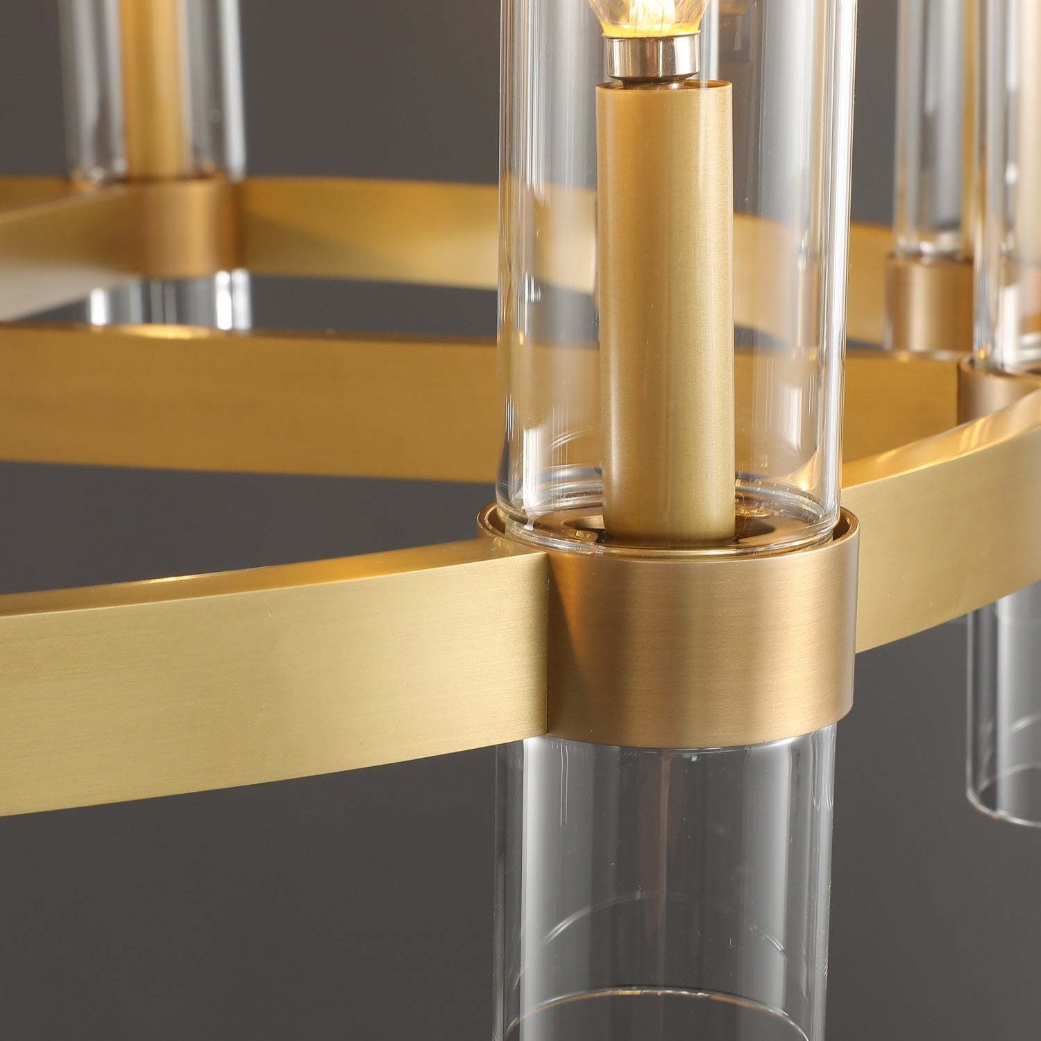 Ravalle Glass Round Chandelier 36"