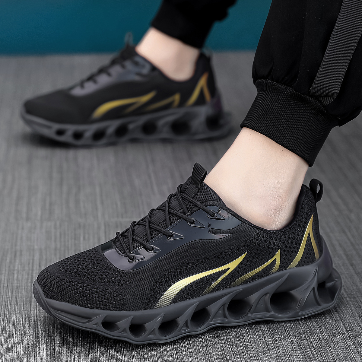 Boklen Men's Relieve Foot Pain Perfect Walking Shoes - Black Gold