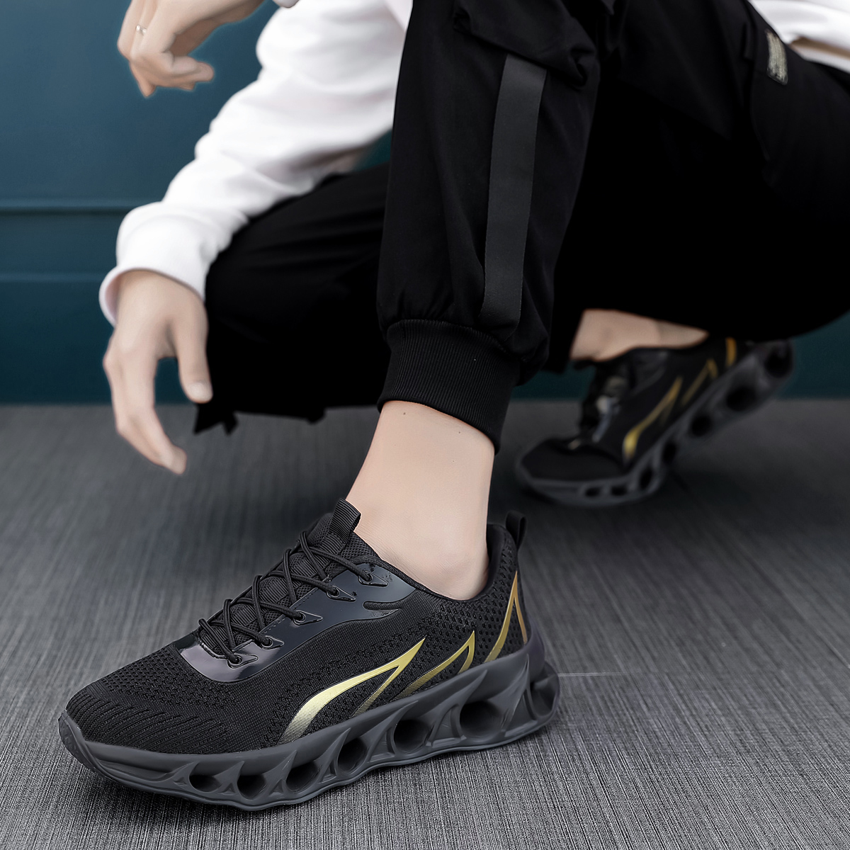 Boklen Men's Relieve Foot Pain Perfect Walking Shoes - Black Gold