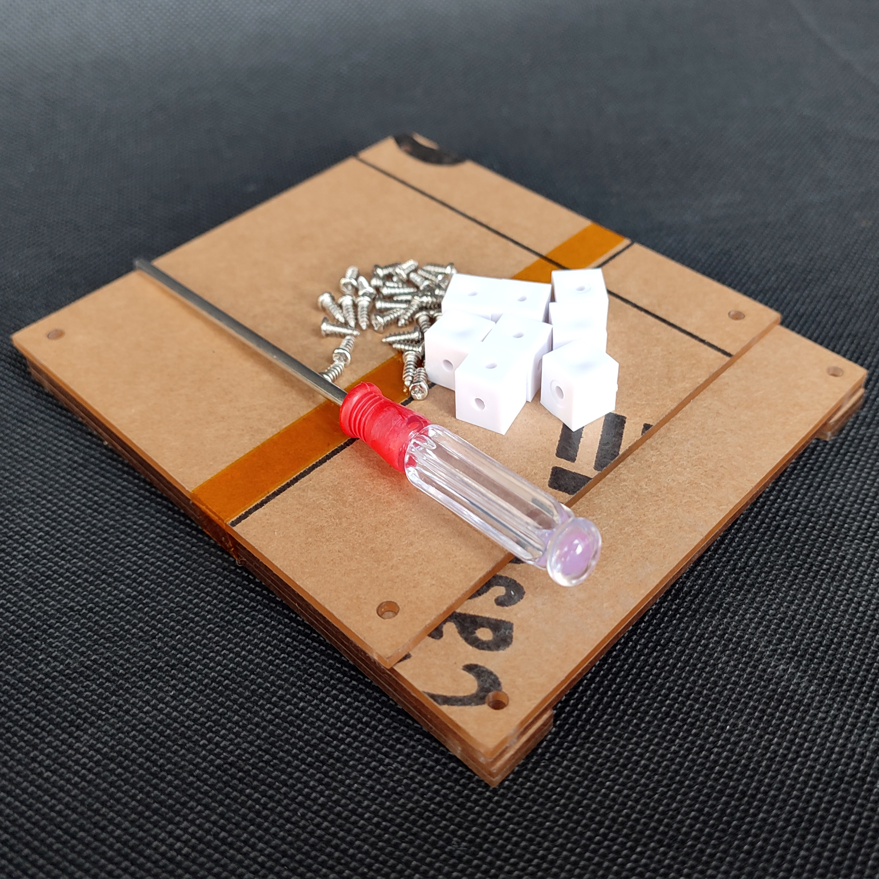 iCubeSmart 3D8MINI LED CUBE Transparent Acrylic Case, Only Suitable For iCubeSmart 3D8MINI,Size 11x11x12cm