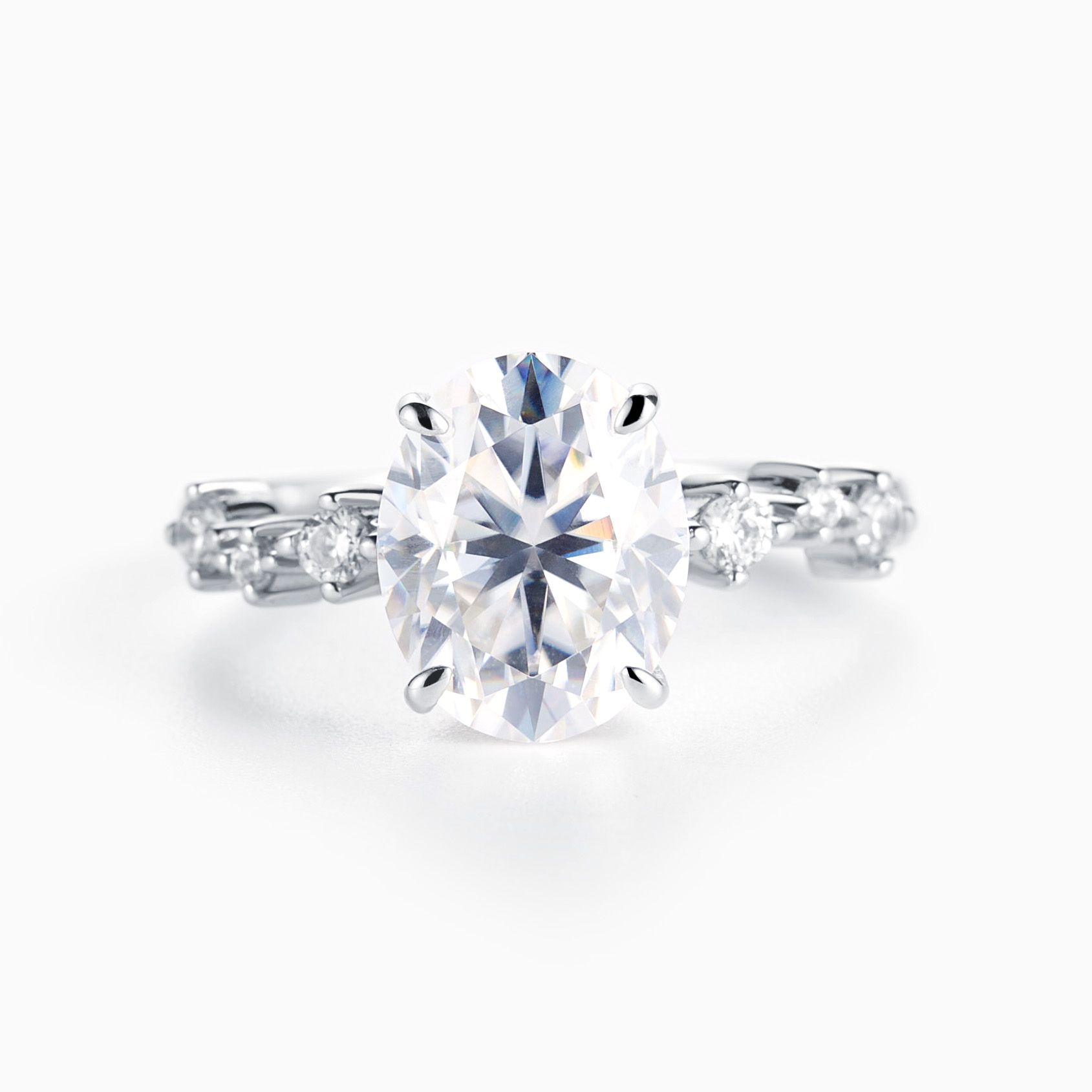 Charming Oval  Cut Moissanite Solitaire Ring