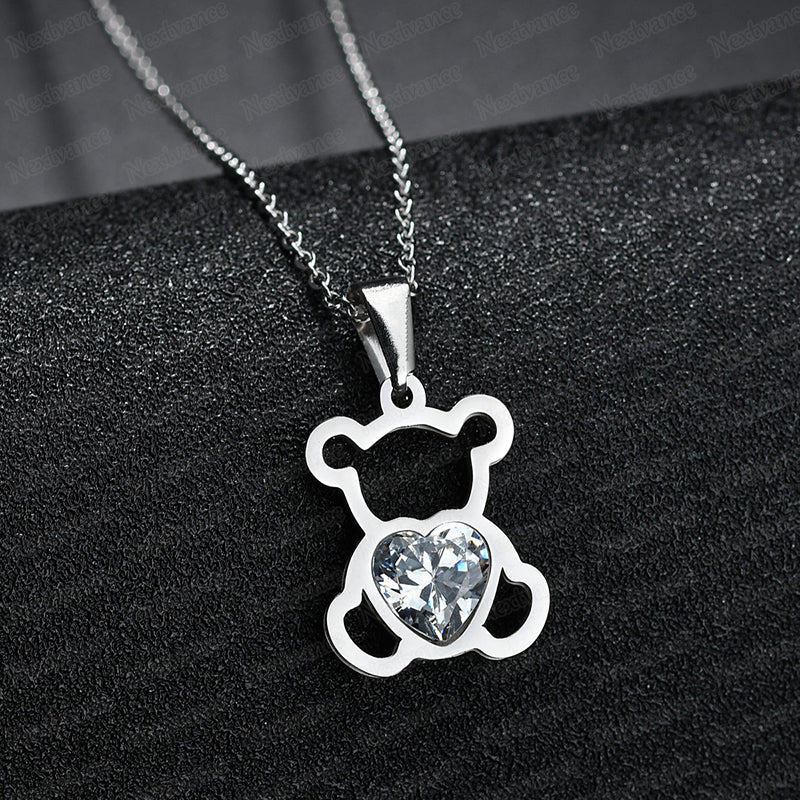 Bear Shaped Heart-Shaped Moissanite Necklace