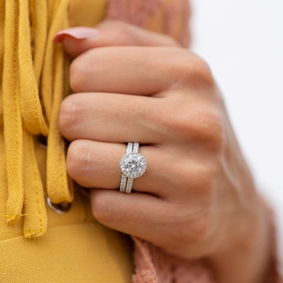 Hand-Crafted Round Halo Moissanite Ring