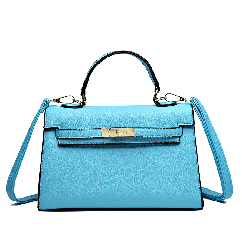 Luxury modern women's handbag, suitable for all shapes
