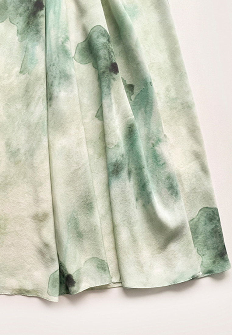 2023 Summer New V-Neck Elegant Silk Dress CA072415